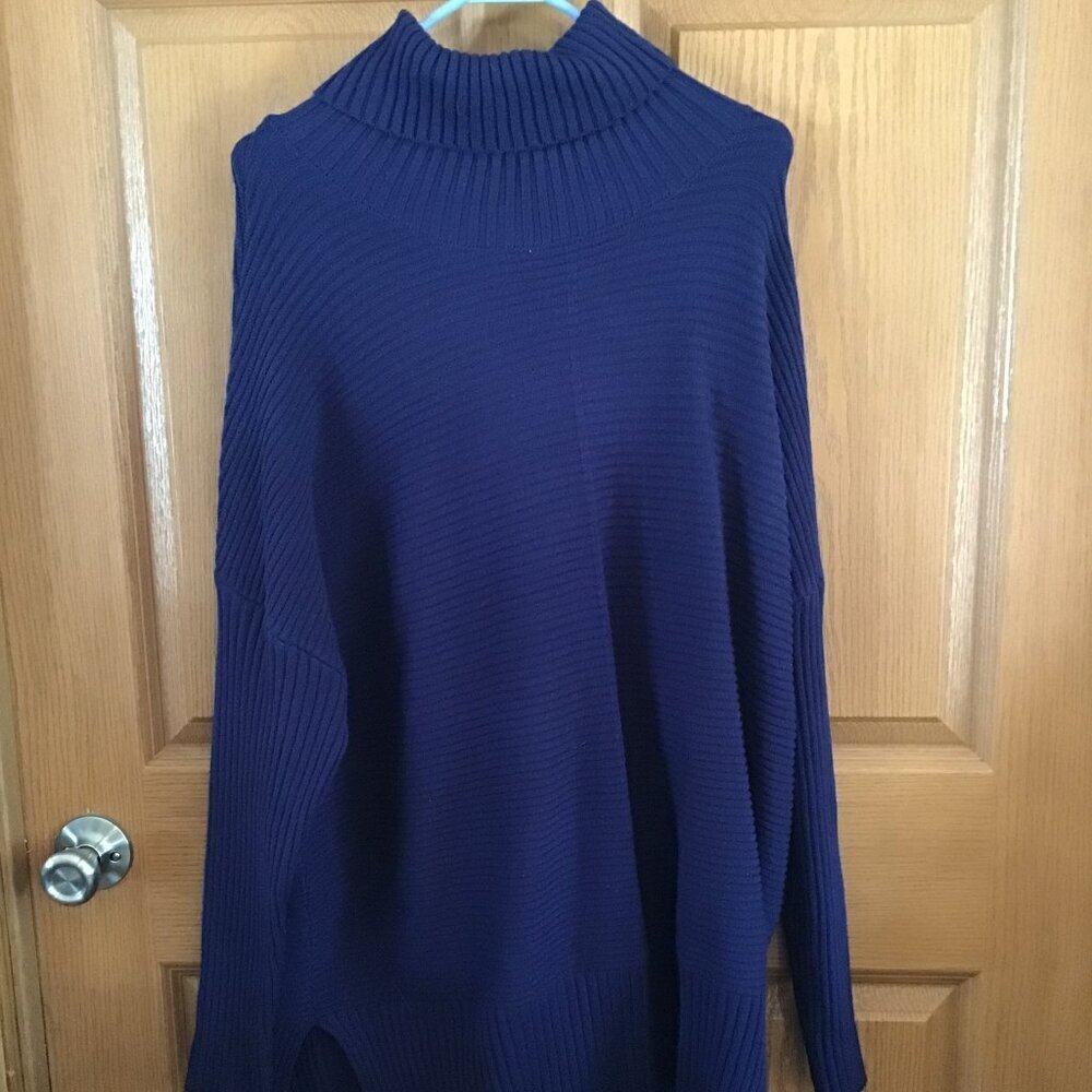 Efan Navy Blue Cable Knit Sweater